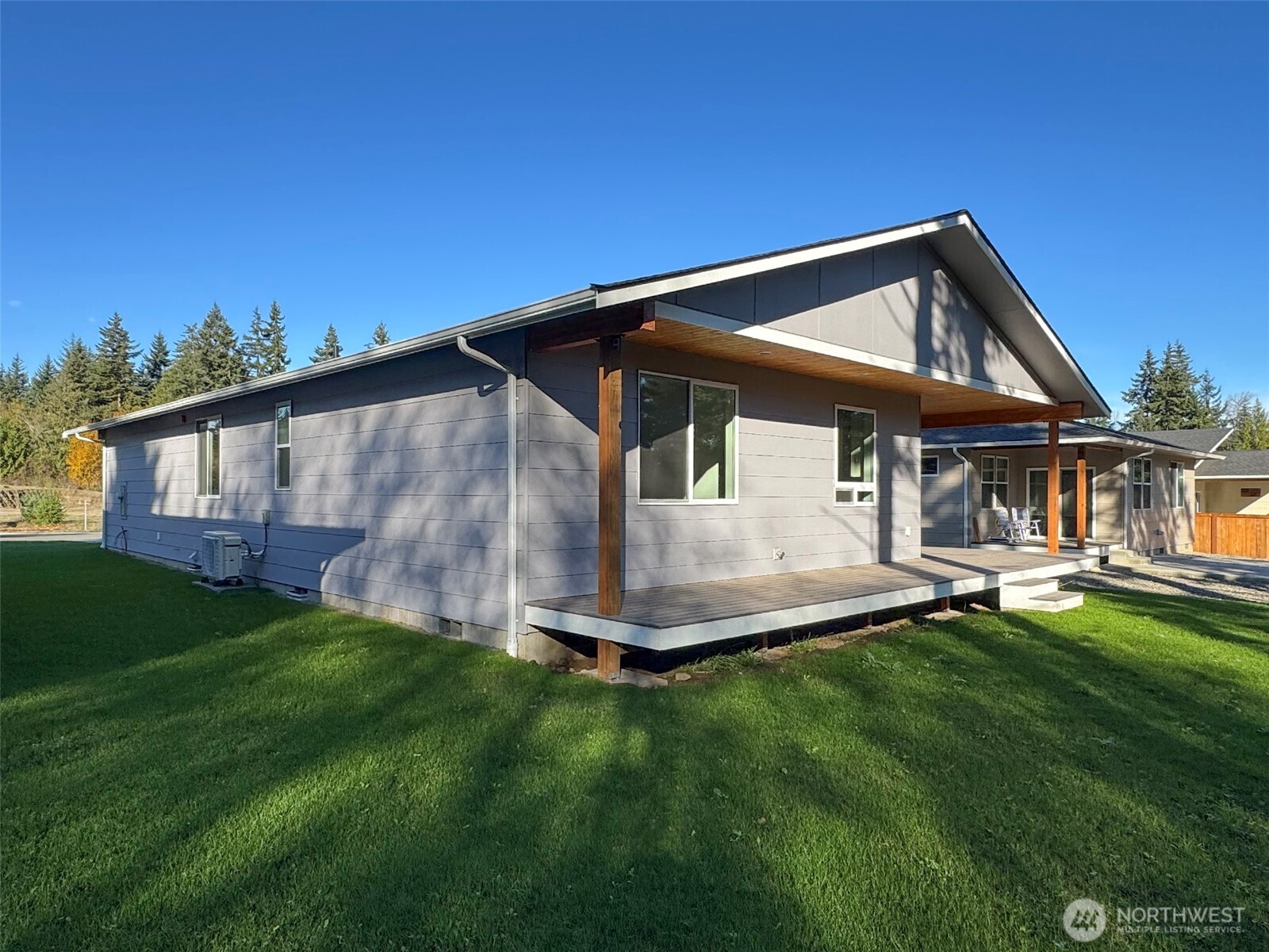 1413 Discovery Loop , Port Angeles, WA 98363