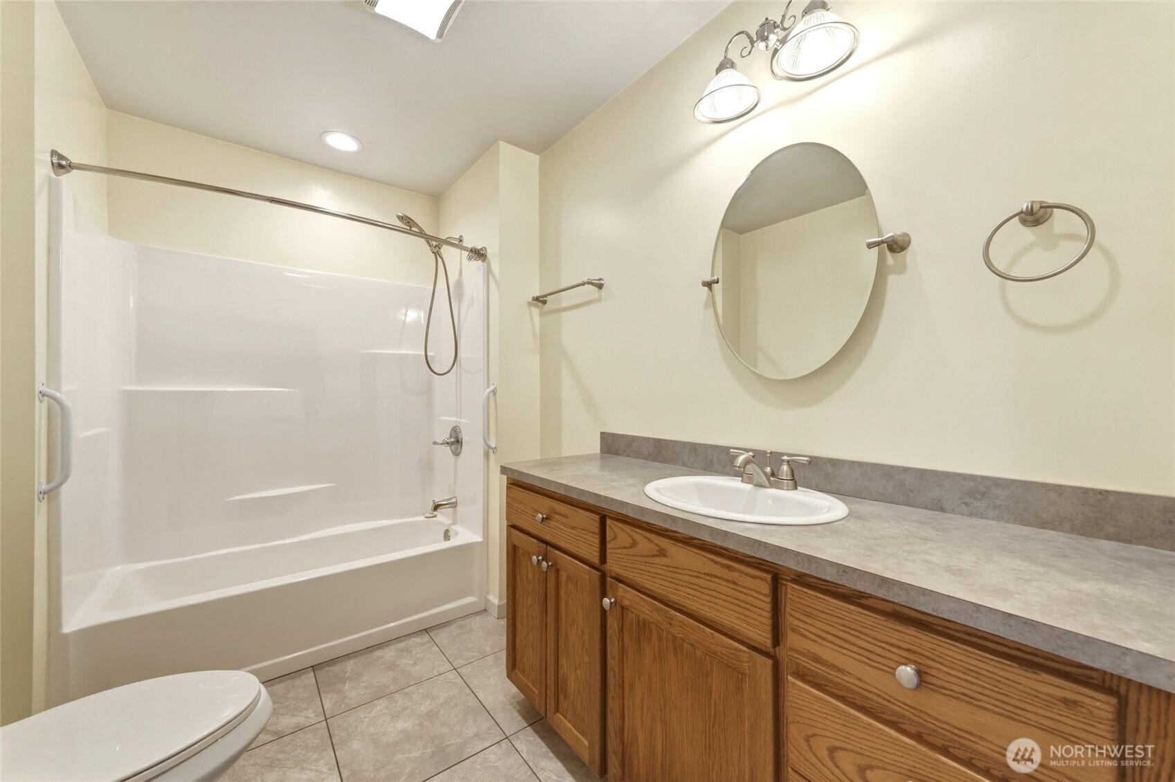 636 Pierce Street , Milton-Freewater, OR 97862