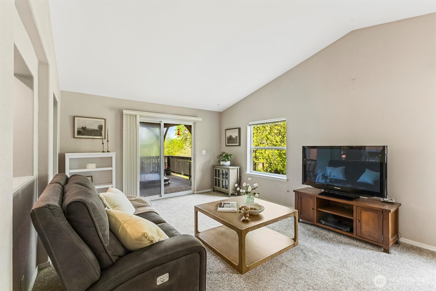 4930 Mosquito Lake Road , Deming, WA 98011