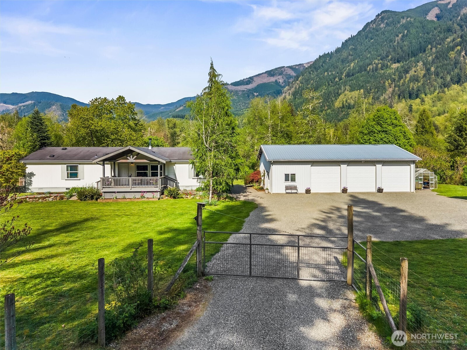 4930 Mosquito Lake Road , Deming, WA 98011