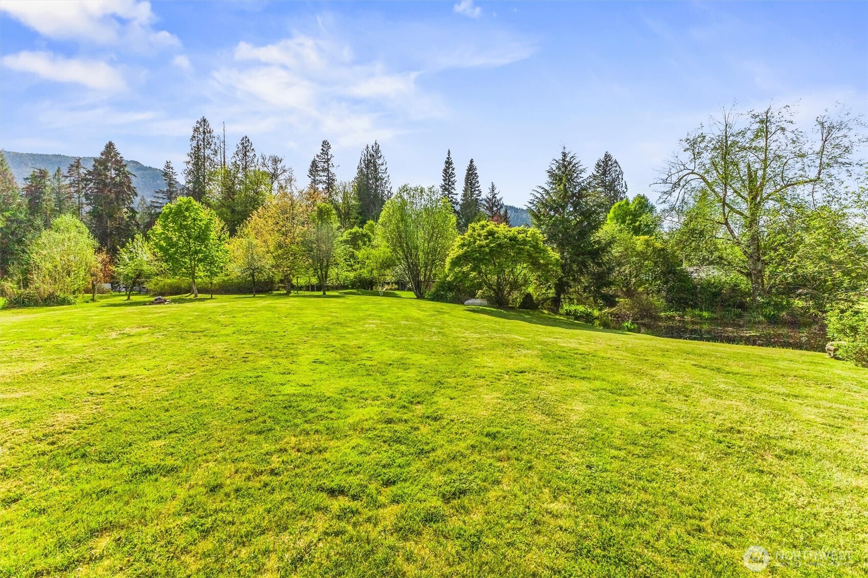 4930 Mosquito Lake Road , Deming, WA 98011