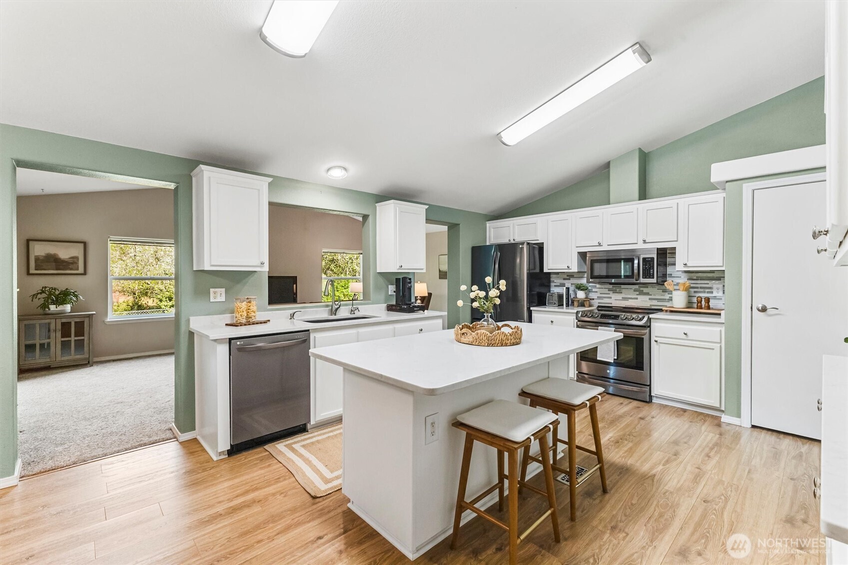 4930 Mosquito Lake Road , Deming, WA 98011