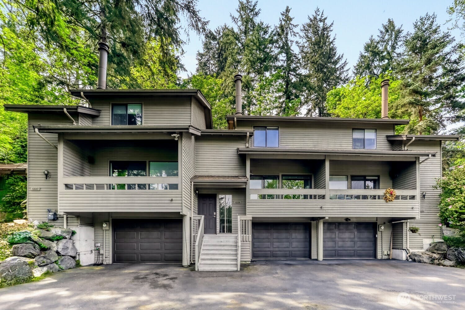 1226 Bellefield Park Lane NW #1226, Bellevue, WA 98004