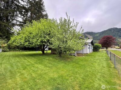 1123 Tilton Way , Morton, WA 98356 - Photo 9