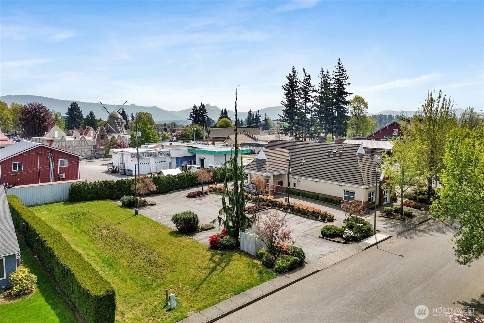 1780 Front Street , Lynden, WA 98264