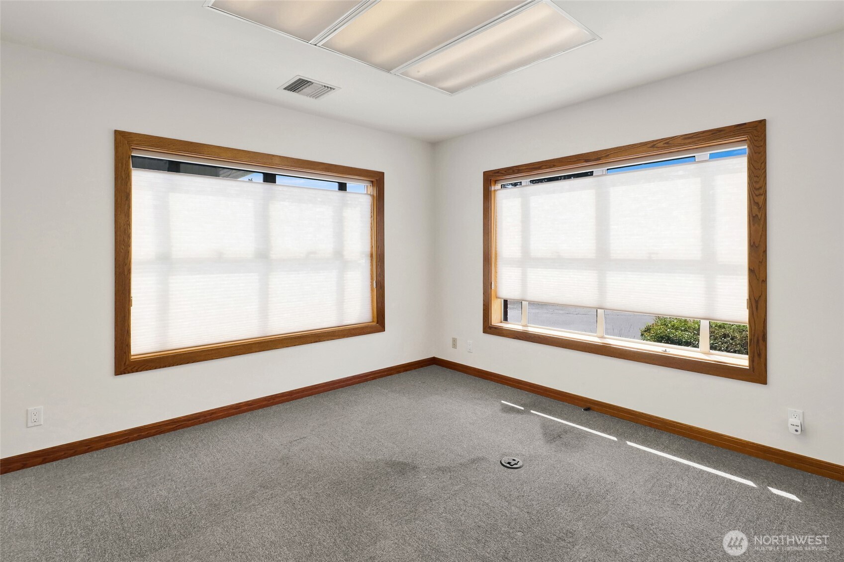 1780 Front Street , Lynden, WA 98264