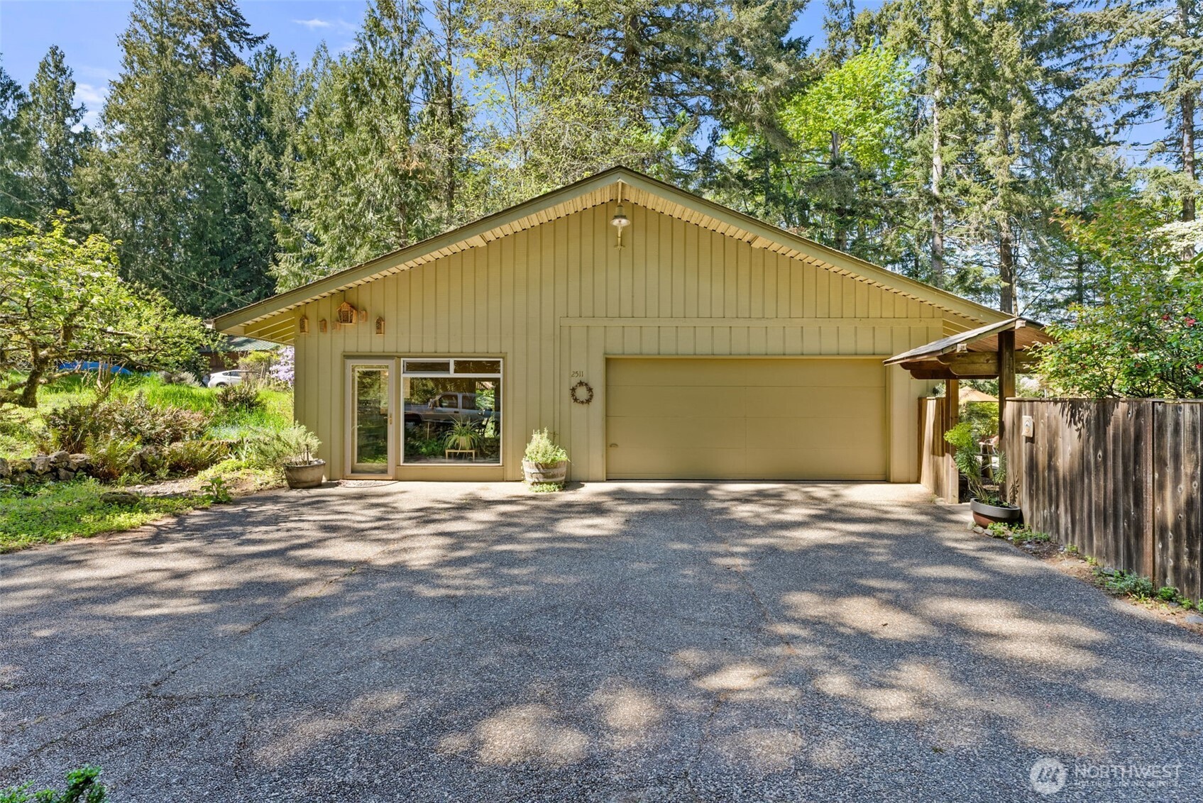 2511 Crestline Drive NW, Olympia, WA 98502