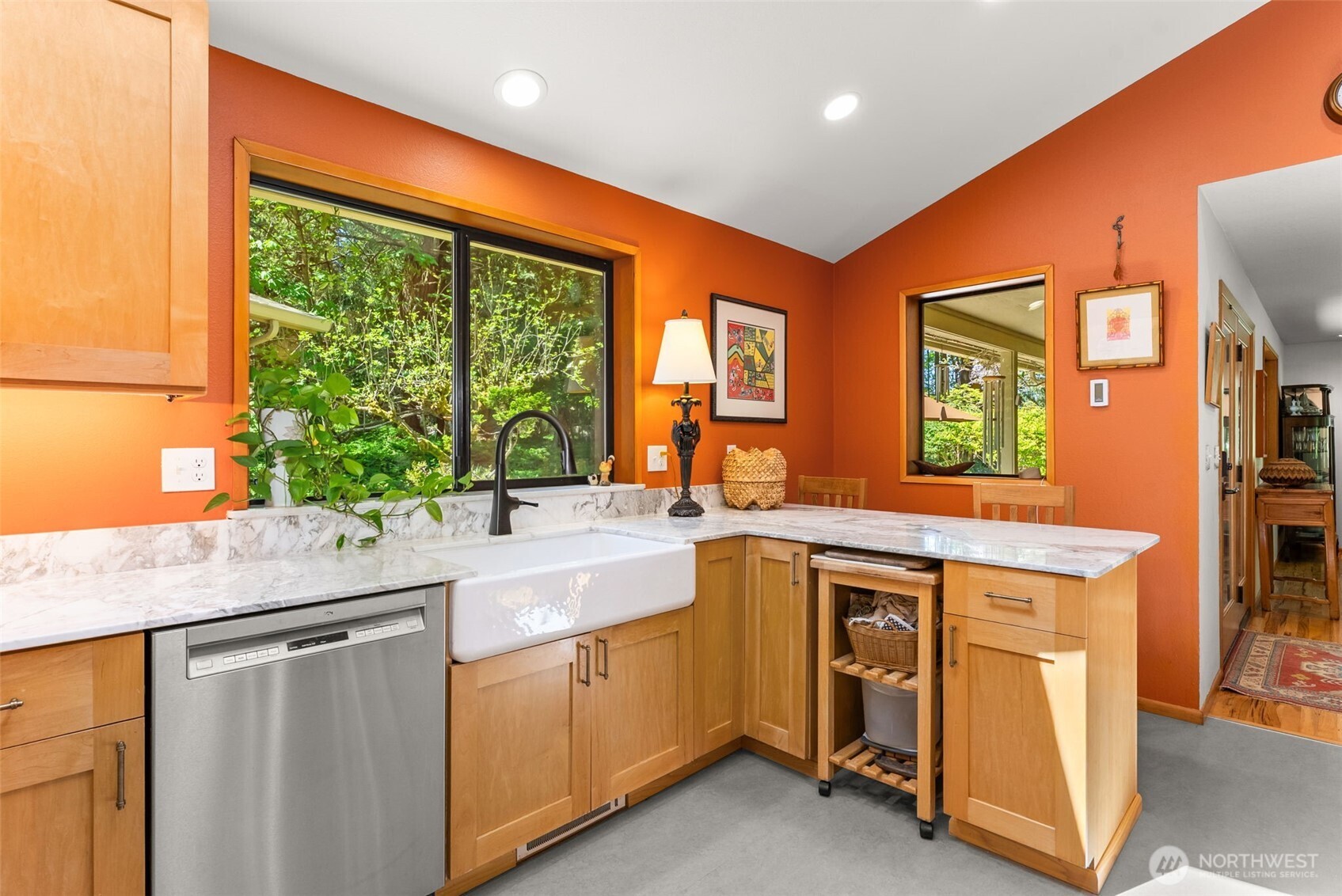 2511 Crestline Drive NW, Olympia, WA 98502