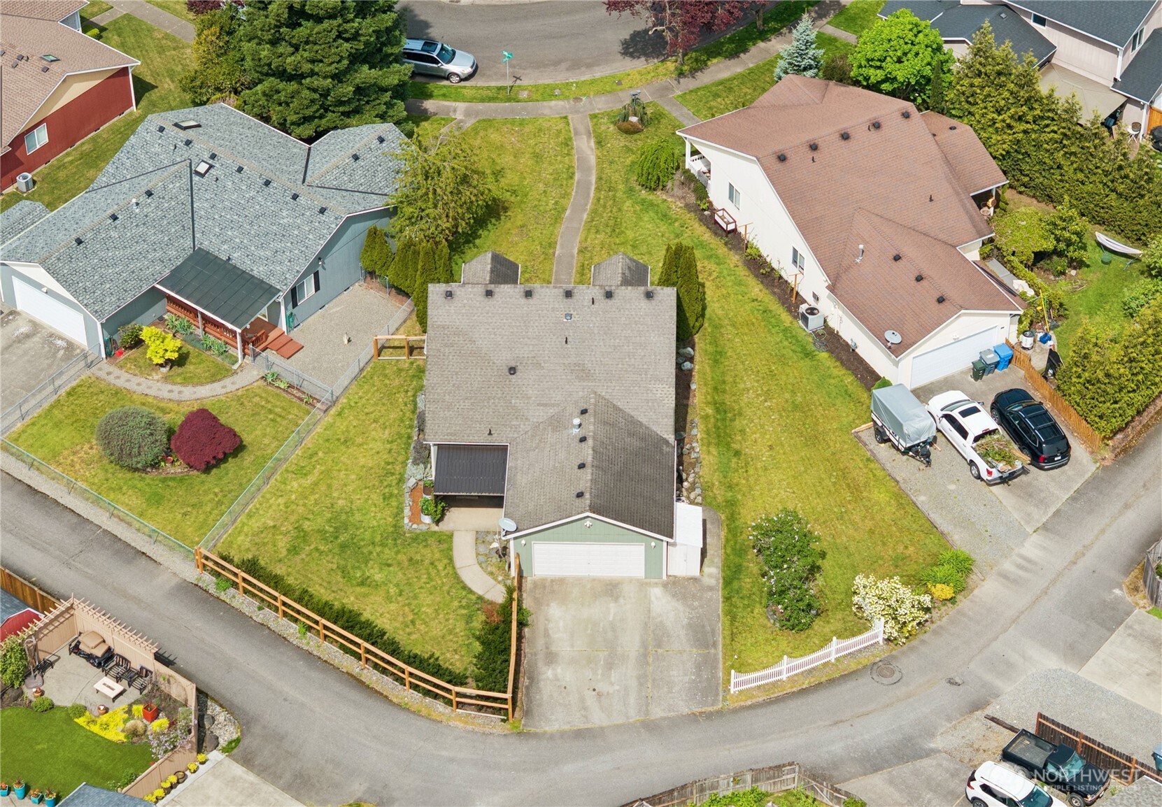 5417 156th Avenue Ct E, Sumner, WA 98390