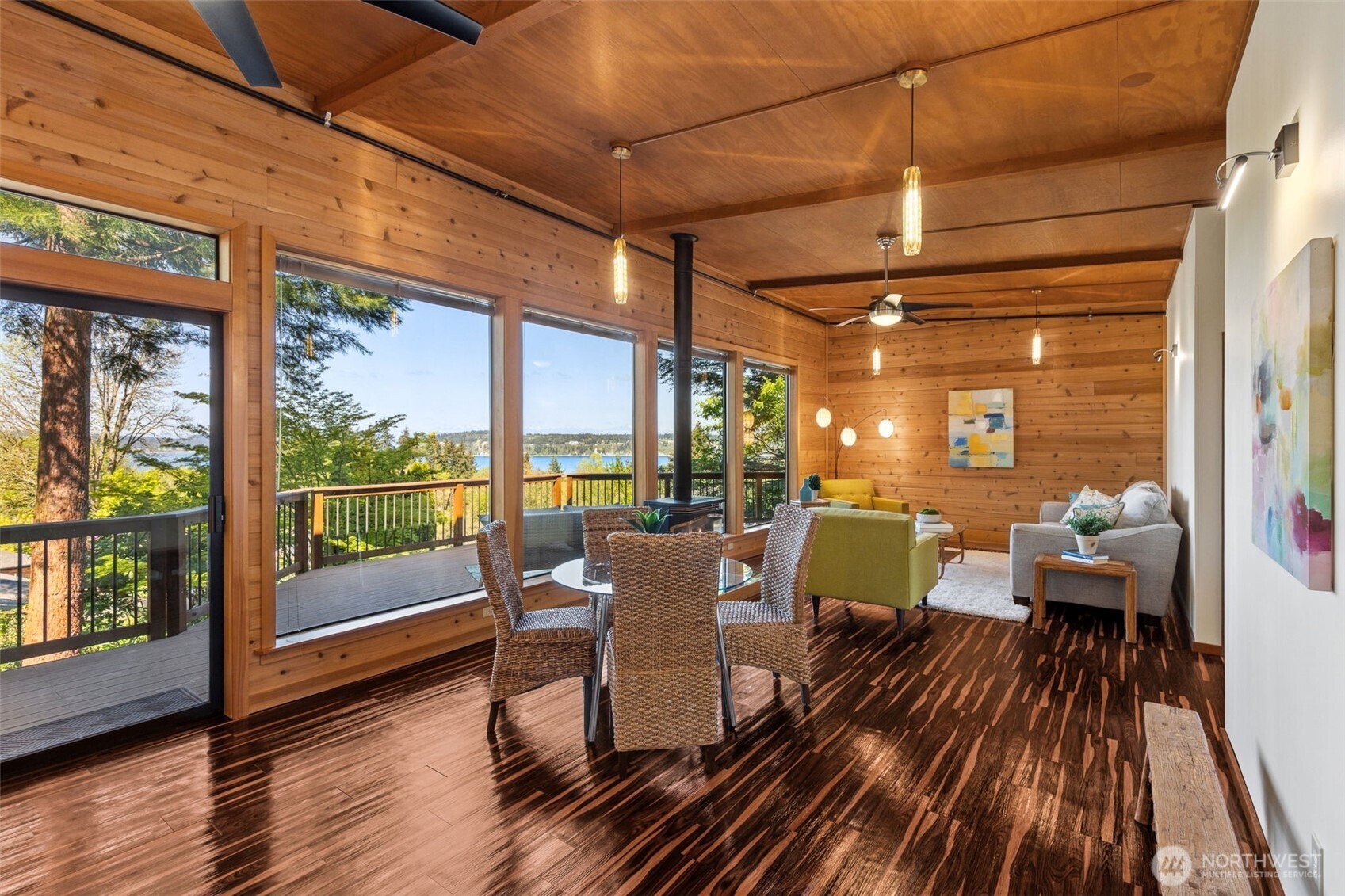 8005 21st Avenue W, University Place, WA 98466