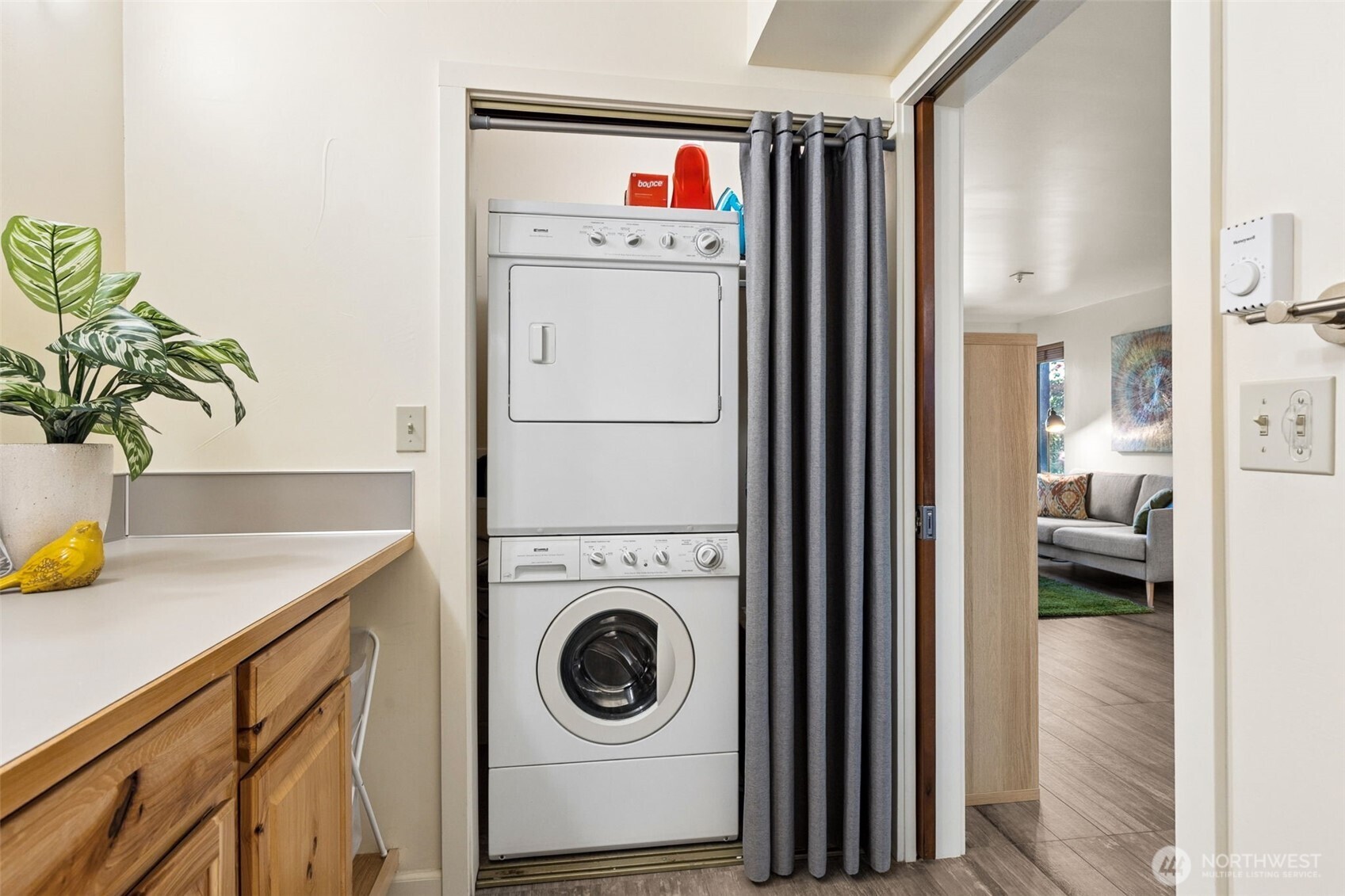 8005 21st Avenue W, University Place, WA 98466