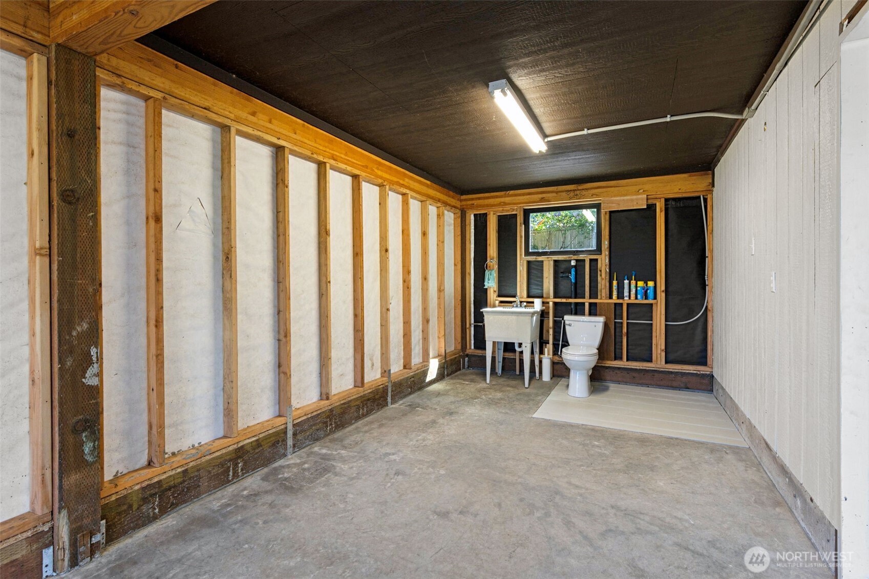 8005 21st Avenue W, University Place, WA 98466