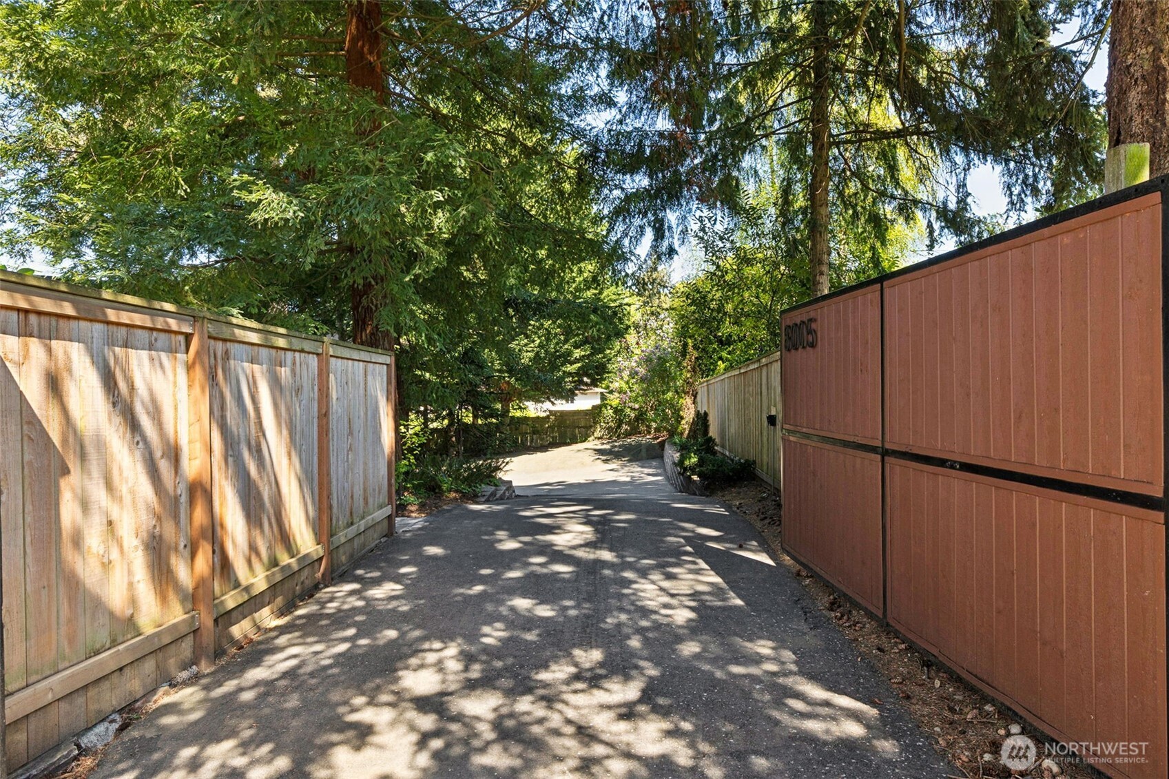 8005 21st Avenue W, University Place, WA 98466