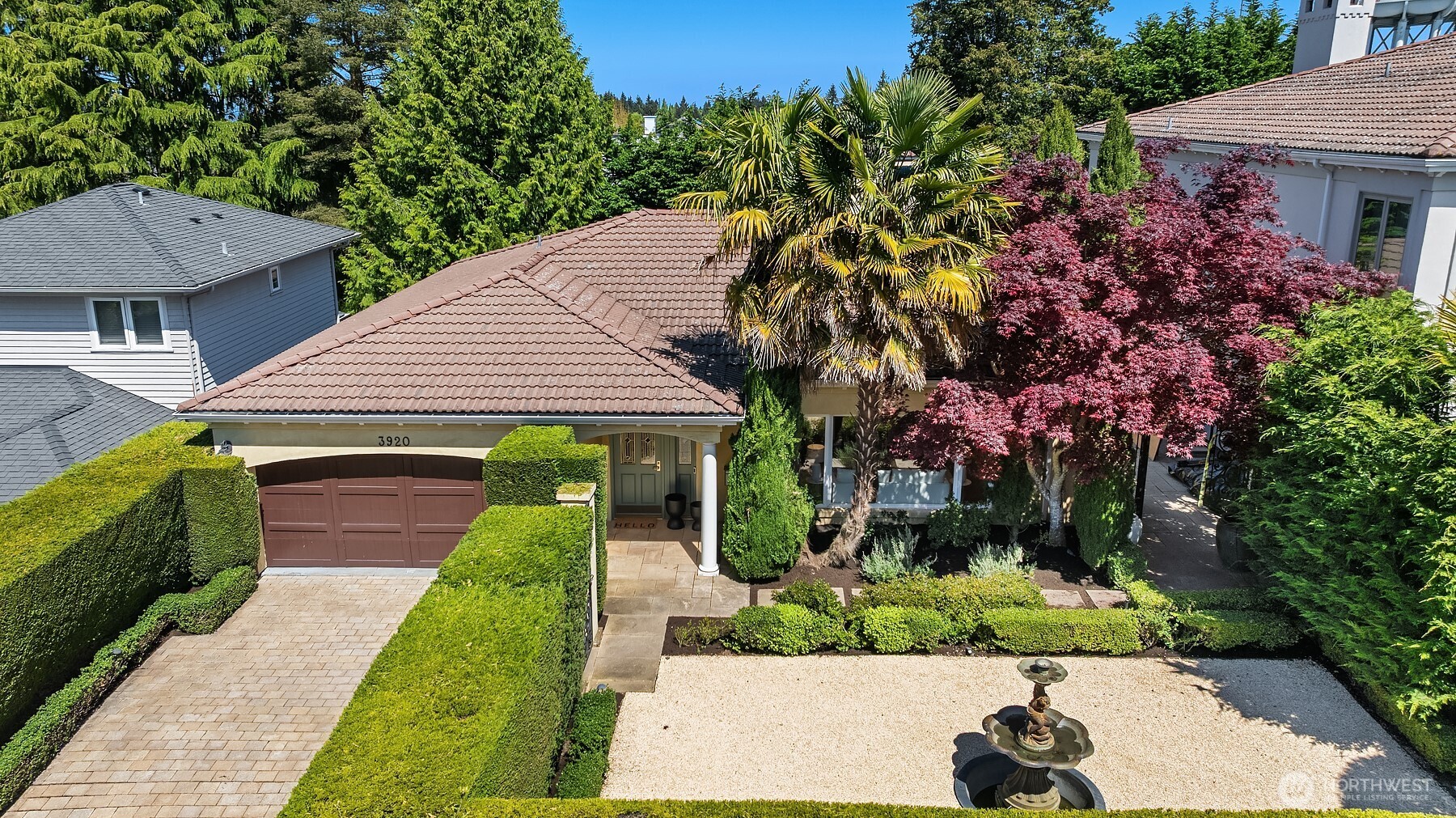 3920 W Barrett Street , Seattle, WA 98199