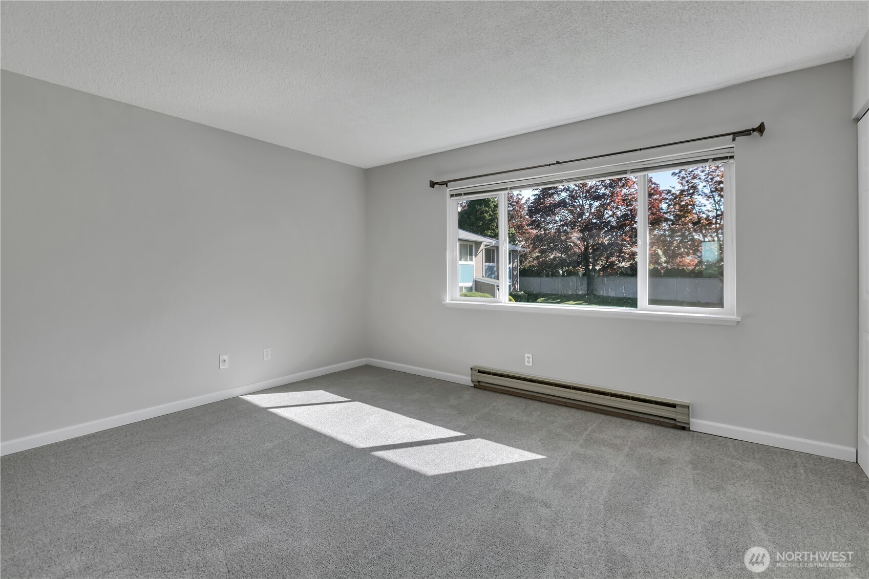 25426 106th Avenue SE #C4, Kent, WA 98030