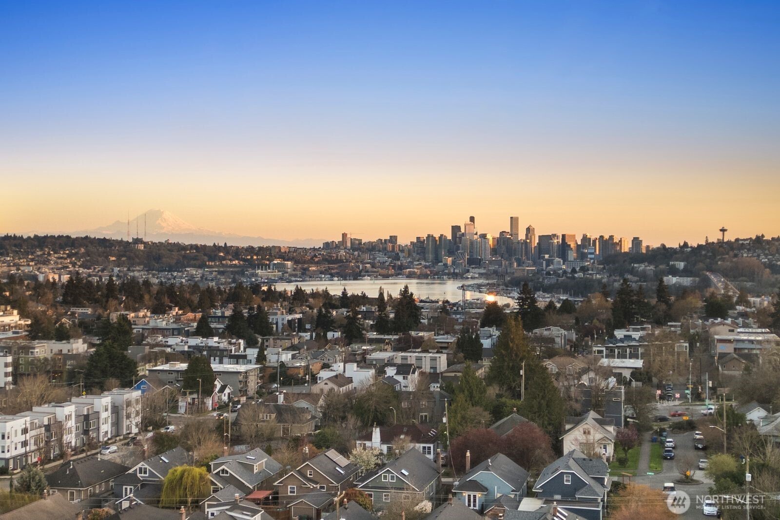 1004 N 48th Street , Seattle, WA 98103
