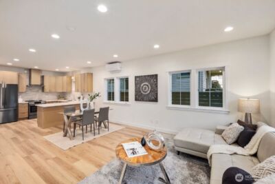 1004 N 48th Street , Seattle, WA 98103 - Photo 4