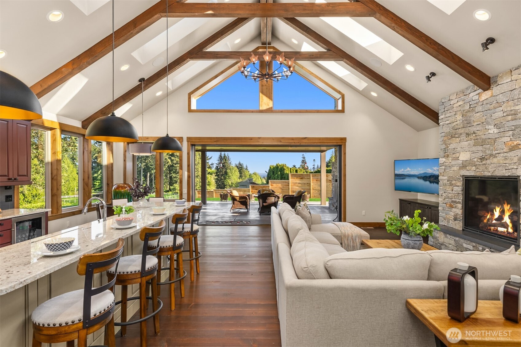 26868 Sunnyview Lane NE, Kingston, WA 98346