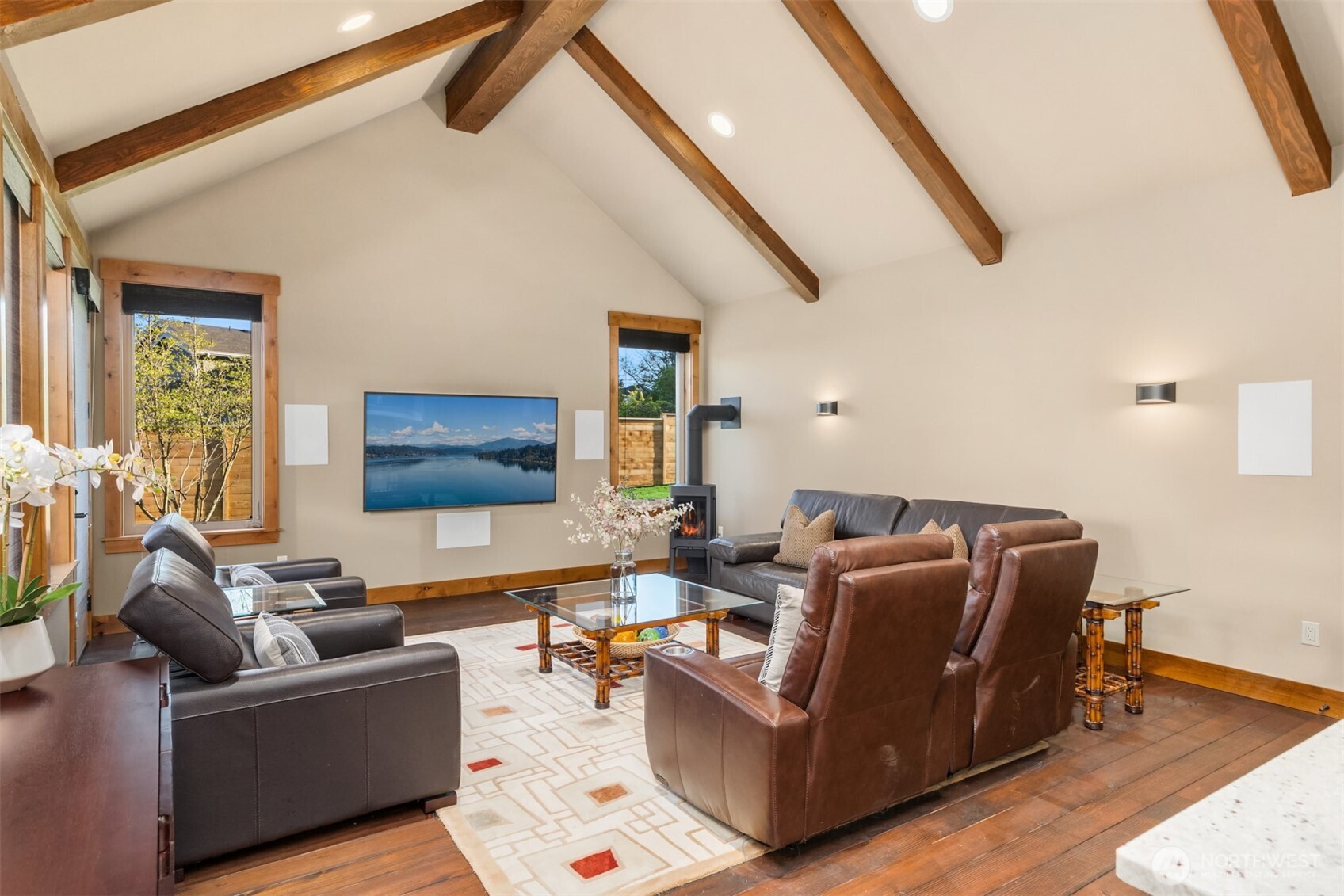 26868 Sunnyview Lane NE, Kingston, WA 98346