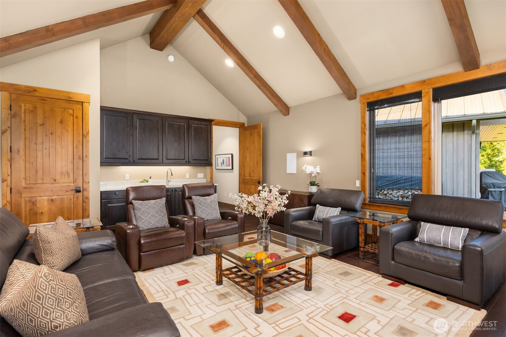 26868 Sunnyview Lane NE, Kingston, WA 98346