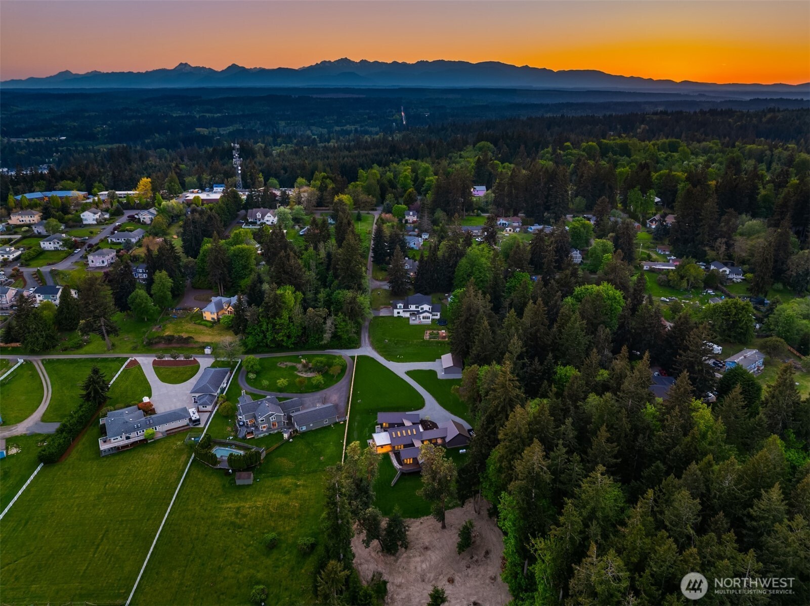 26868 Sunnyview Lane NE, Kingston, WA 98346