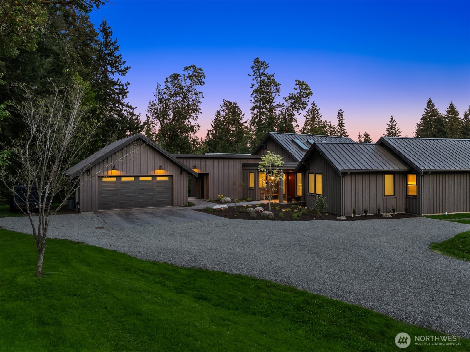 26868 Sunnyview Lane NE, Kingston, WA 98346