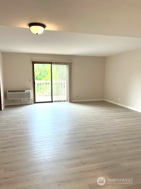 1509 Sunset Place , Mount Vernon, WA 98273