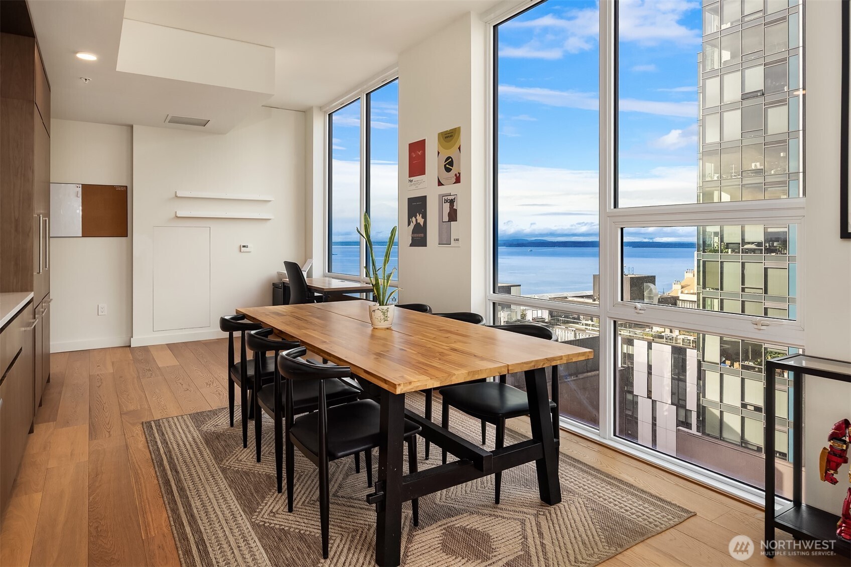 121 Stewart Street #1601, Seattle, WA 98101