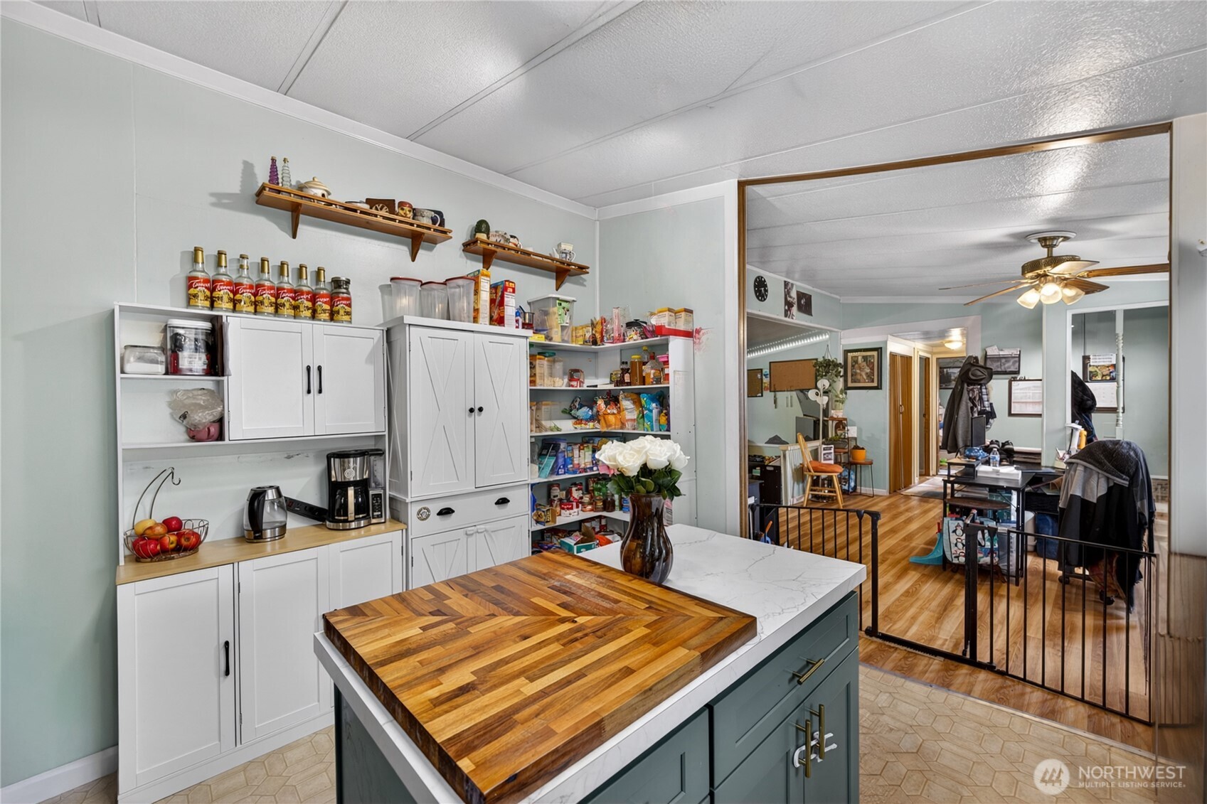 4514 Alamo Way , Oak Harbor, WA 98277