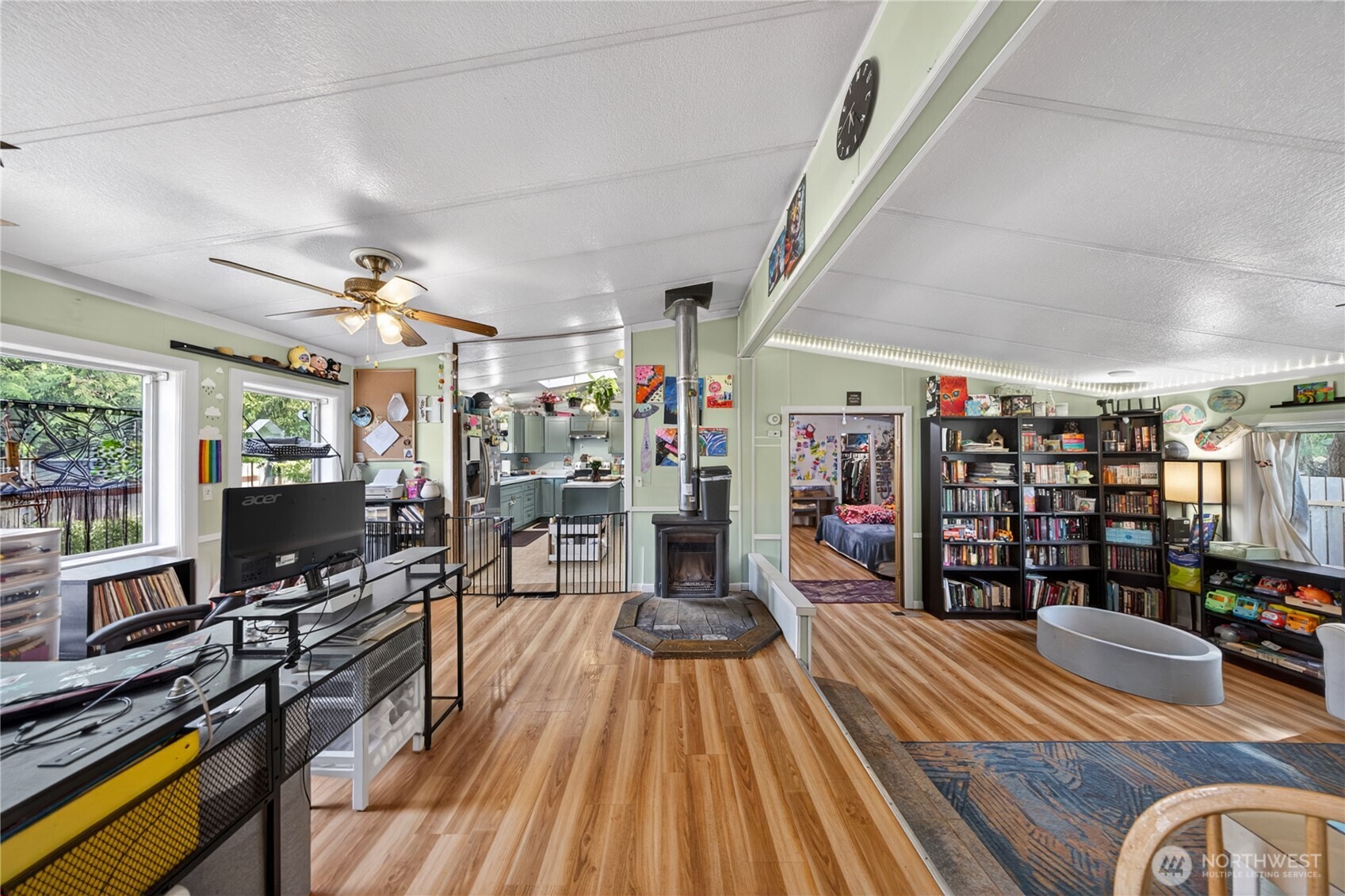 4514 Alamo Way , Oak Harbor, WA 98277