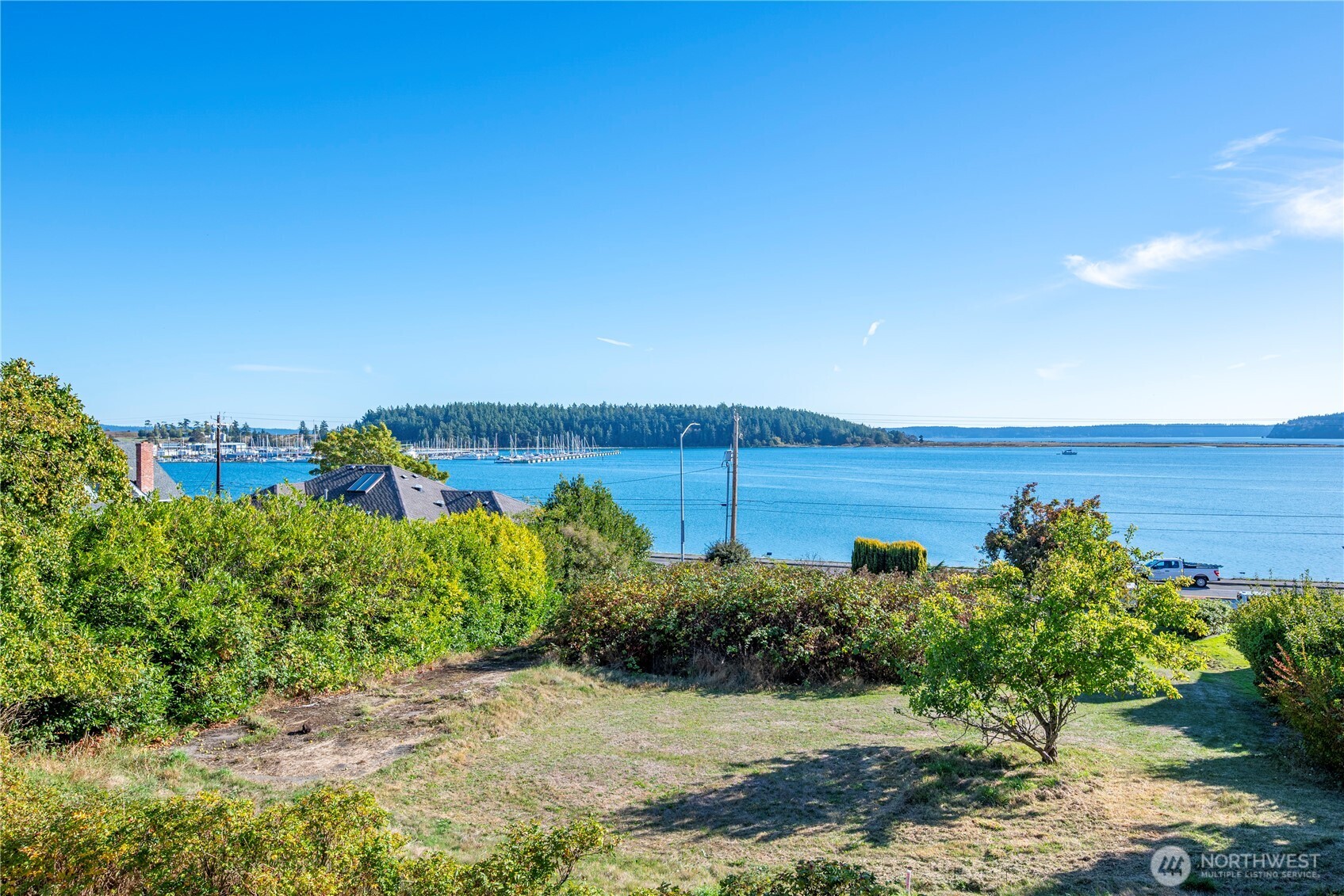 1475 SE 9th Avenue , Oak Harbor, WA 98277