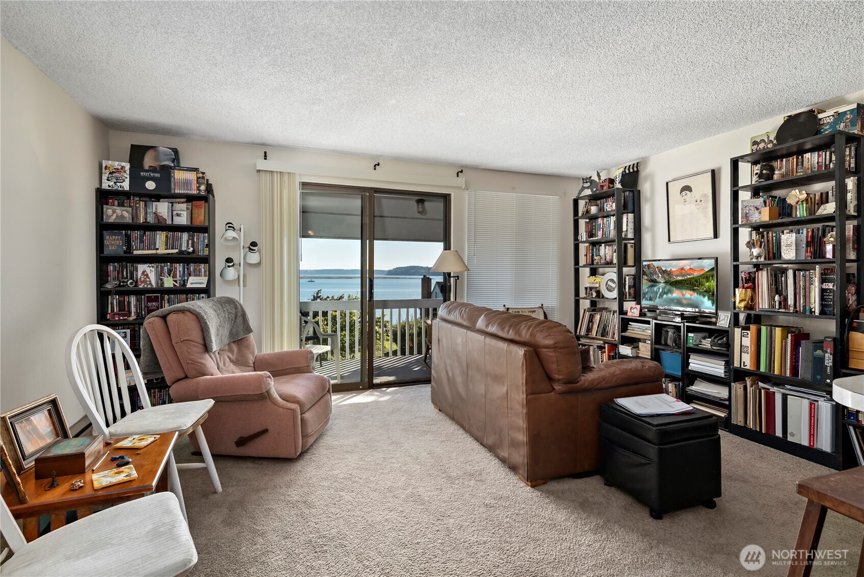 1475 SE 9th Avenue , Oak Harbor, WA 98277
