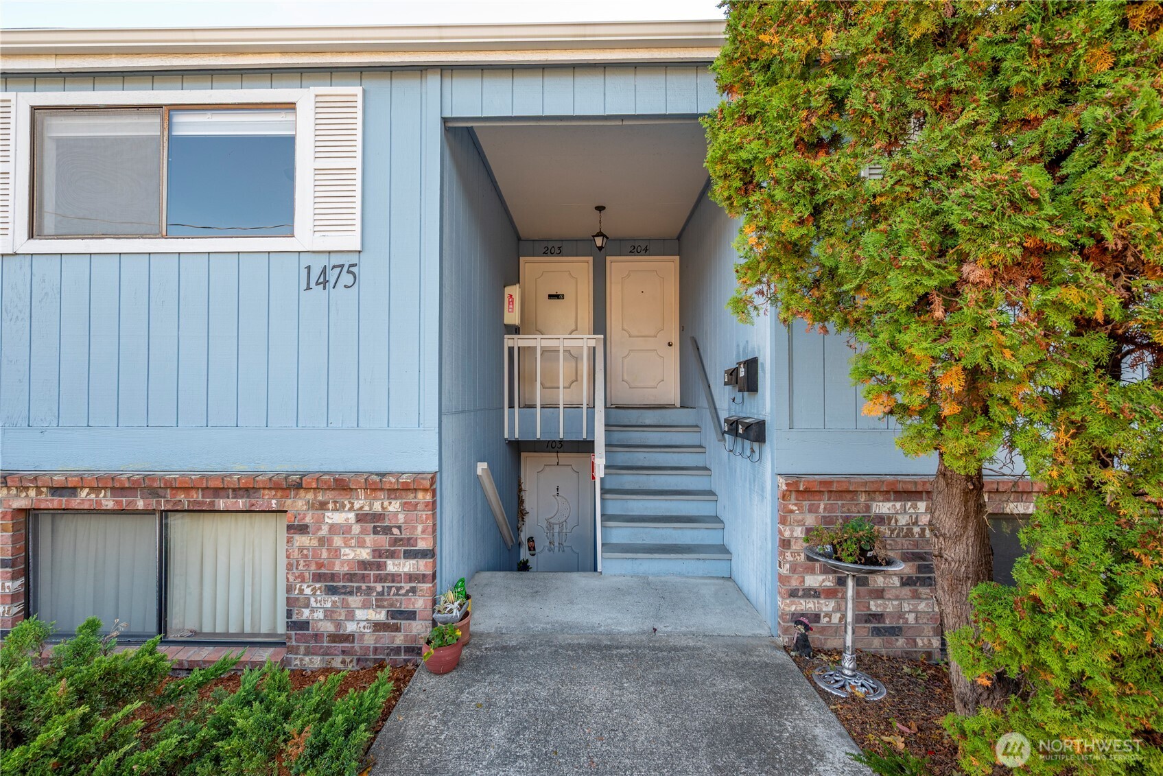 1475 SE 9th Avenue , Oak Harbor, WA 98277