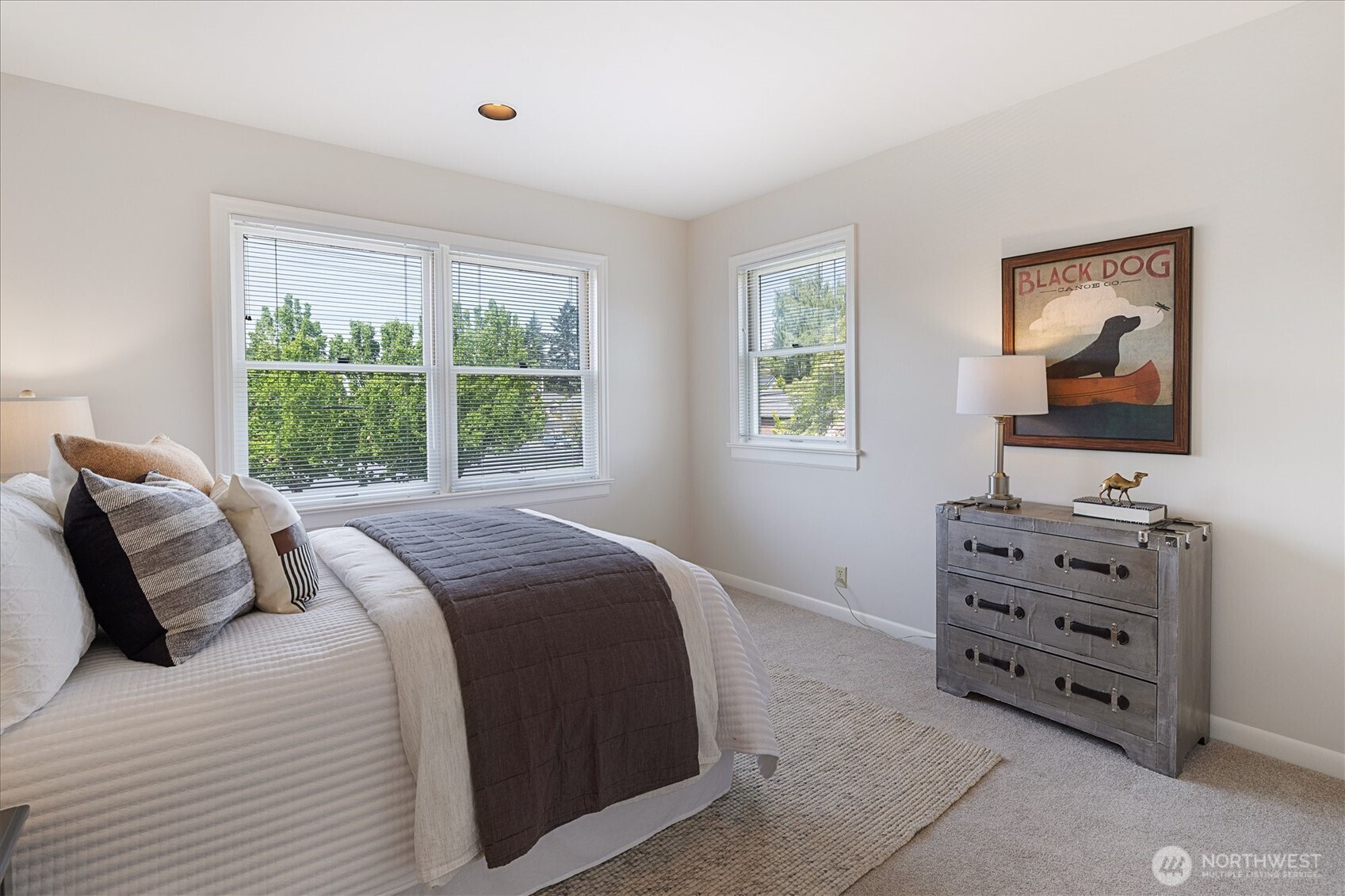 4550 47th Avenue NE, Seattle, WA 98105