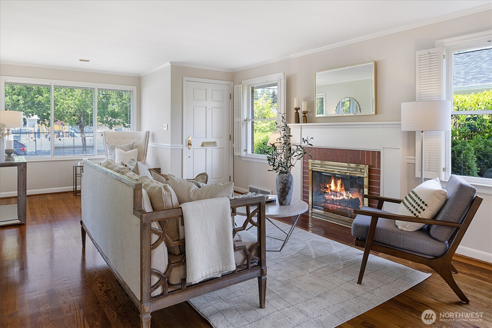 4550 47th Avenue NE, Seattle, WA 98105