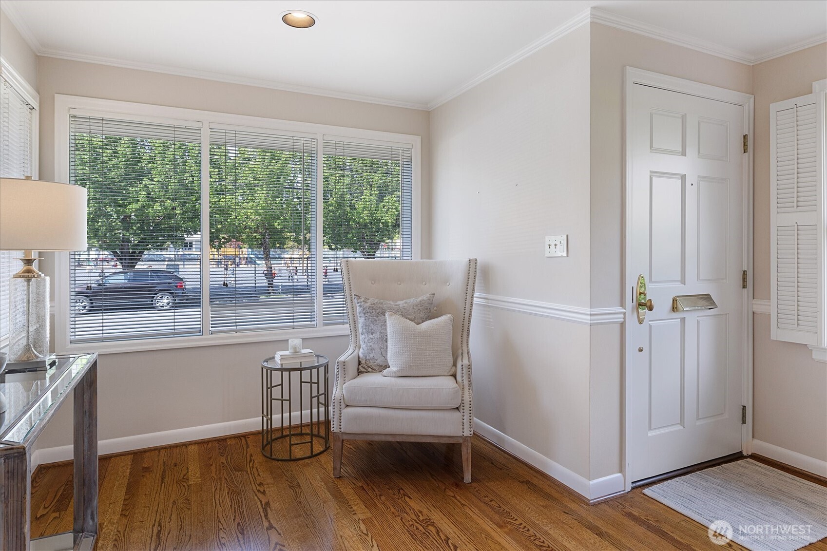 4550 47th Avenue NE, Seattle, WA 98105
