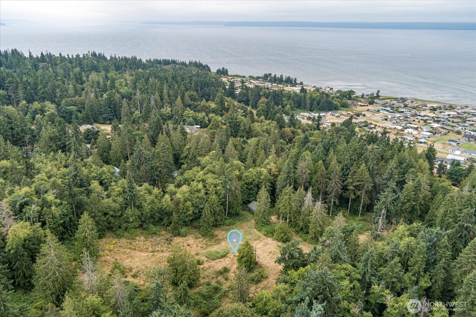8175 Mossy Rock Road , Clinton, WA 98236