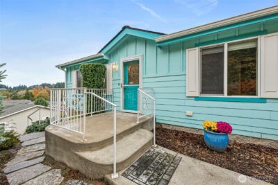 2322 44th Lane SW, Tumwater, WA 98512 - Photo 2