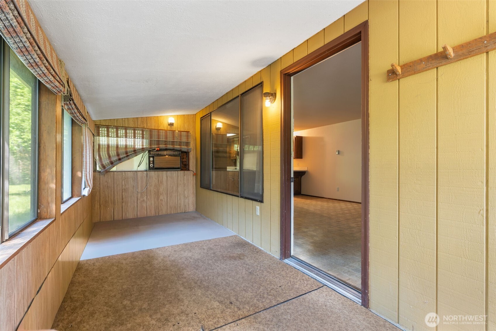 334 Burchett Road , Onalaska, WA 98570