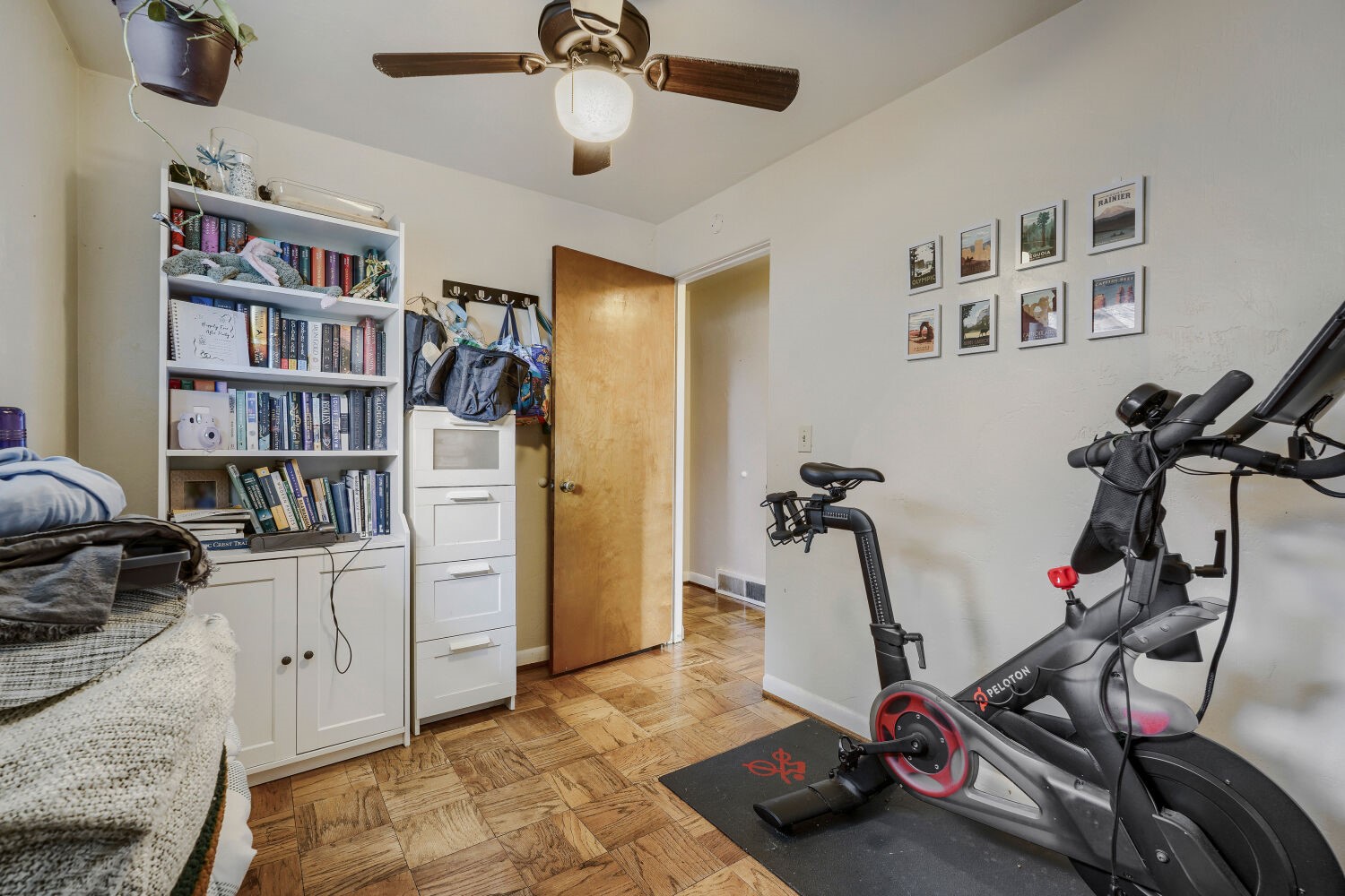 4903 3rd Avenue NW, Seattle, WA 98107-3503