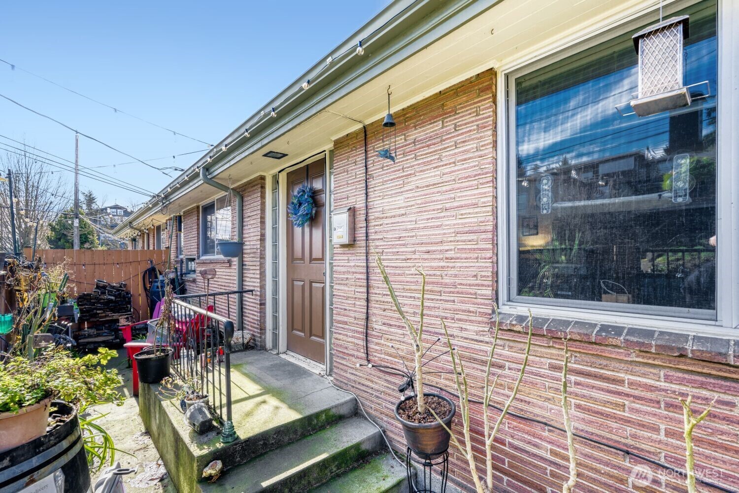 4903 3rd Avenue NW, Seattle, WA 98107-3503