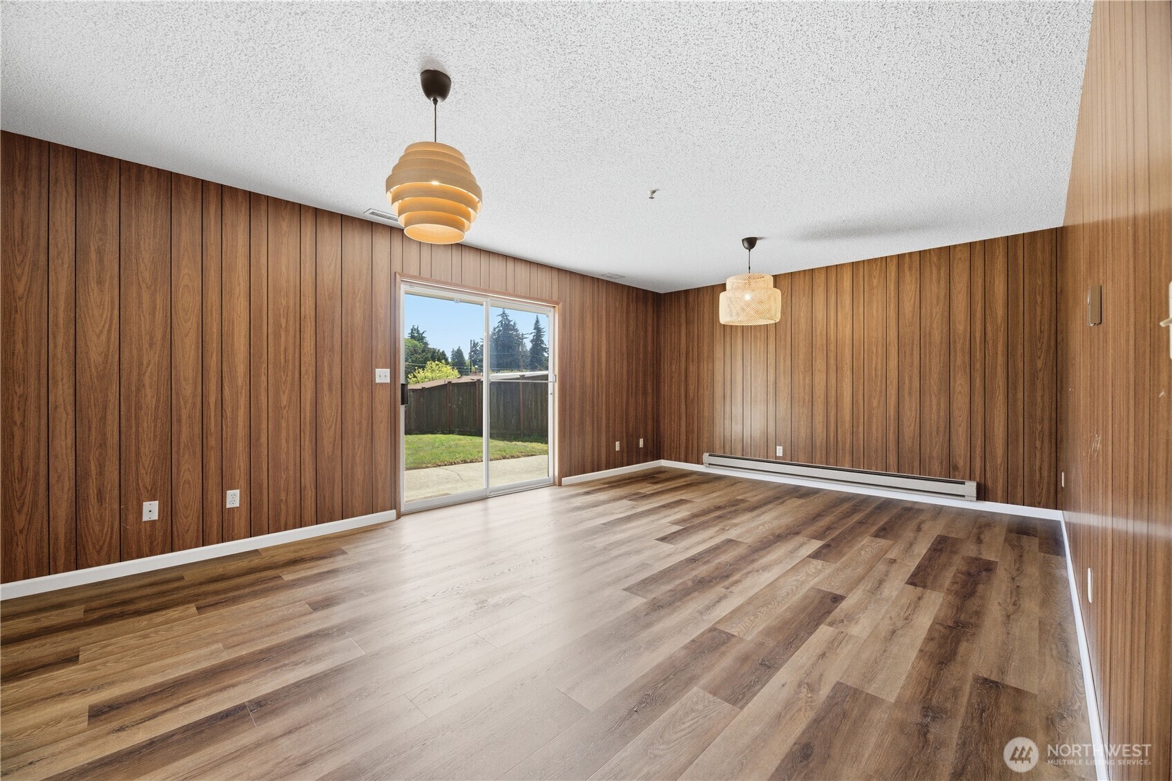 10715 111th Avenue SW, Tacoma, WA 98498