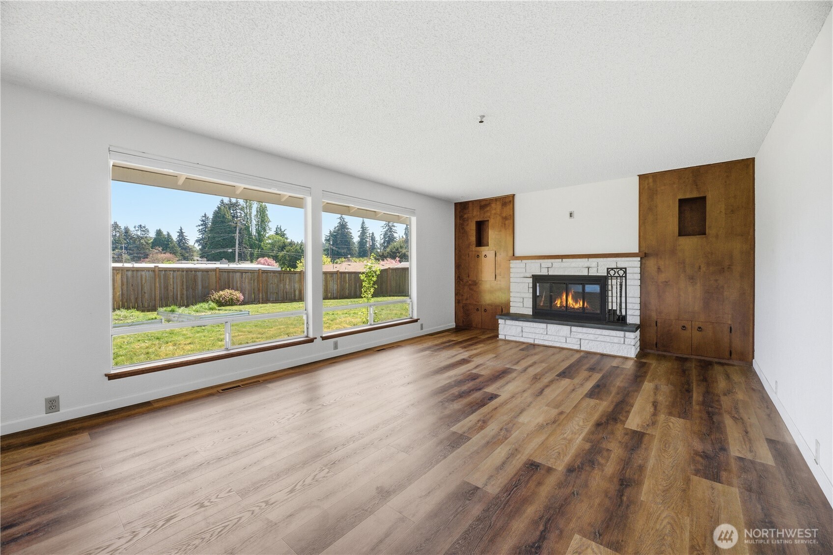 10715 111th Avenue SW, Tacoma, WA 98498