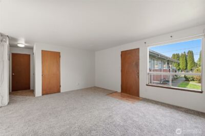 327 S Street SE, Auburn, WA 98002 - Photo 6