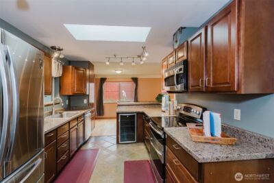 1412 Sheridan Road , Bremerton, WA 98310 - Photo 6