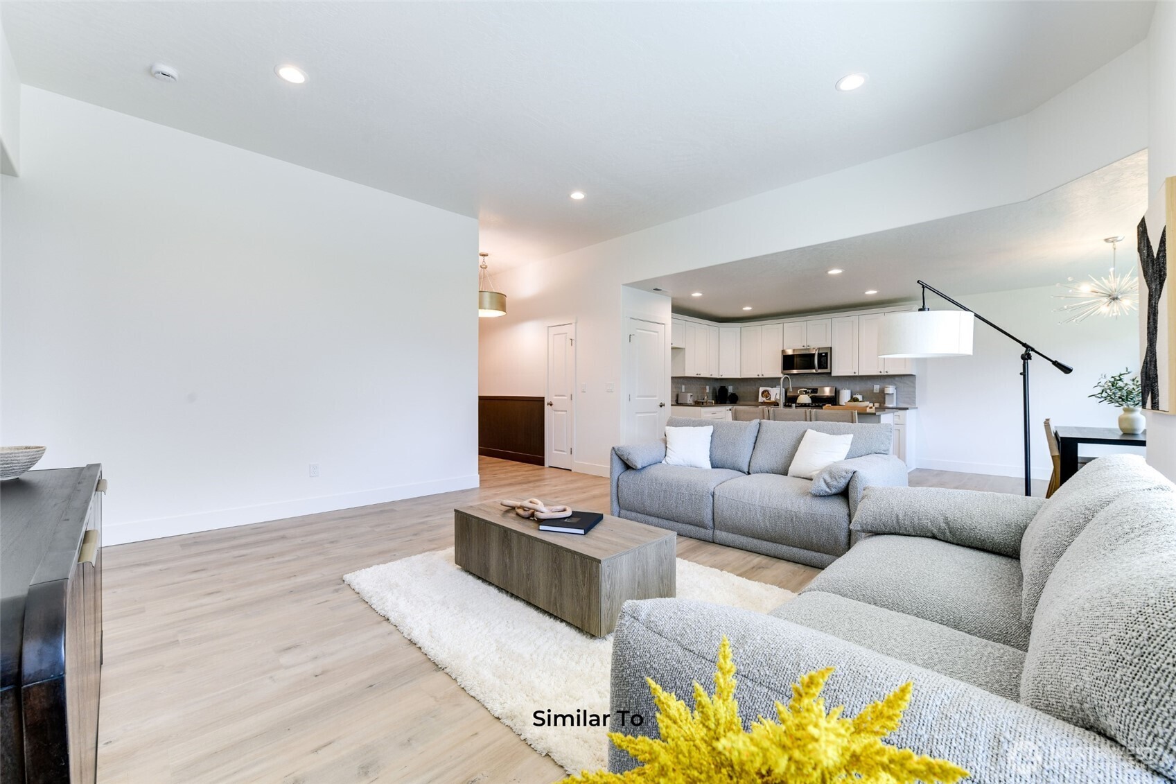 320 N Montana Street , Moses Lake, WA 98837