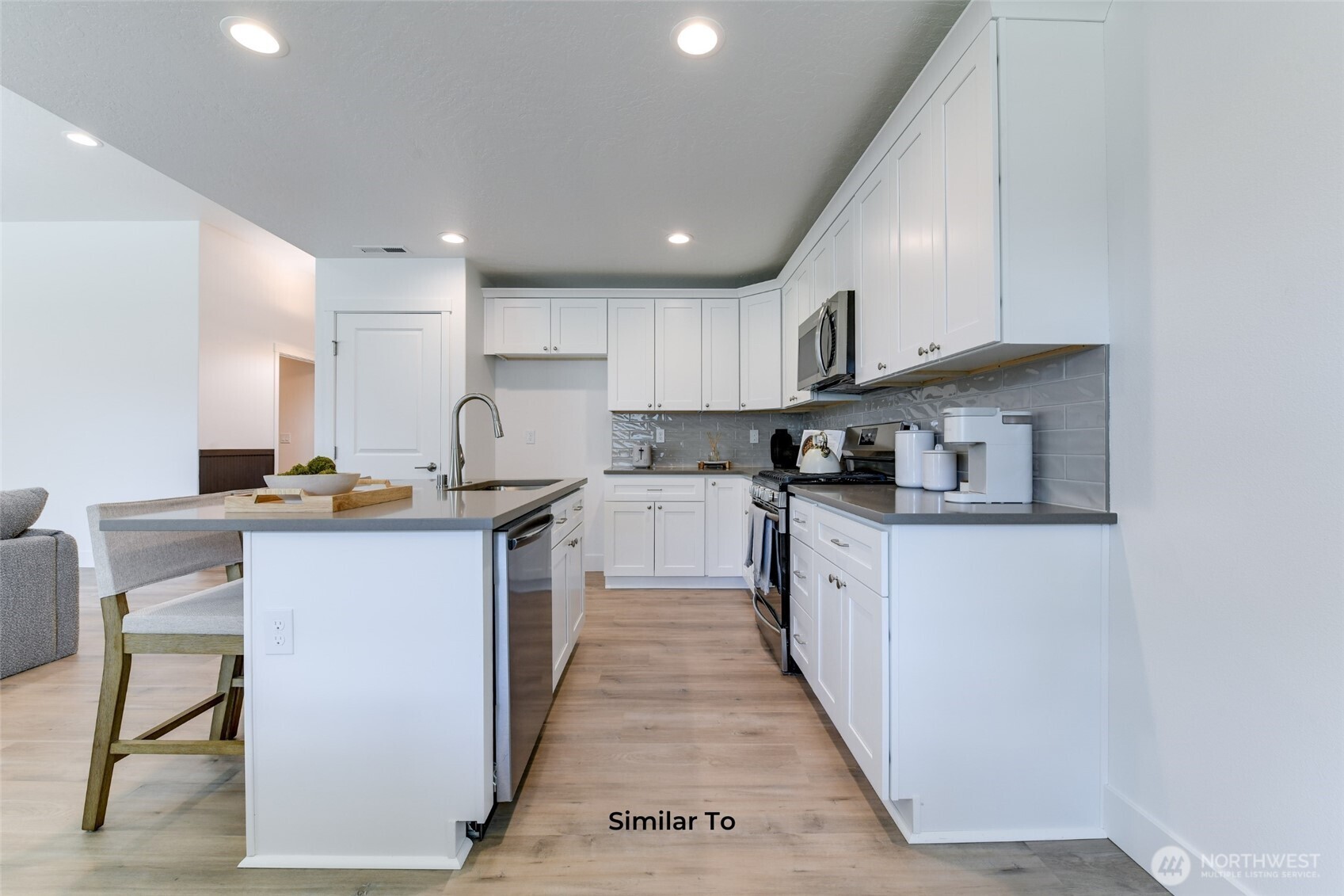 320 N Montana Street , Moses Lake, WA 98837