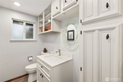 8930 Park Ridge Drive W, University Place, WA 98467 - Photo 14