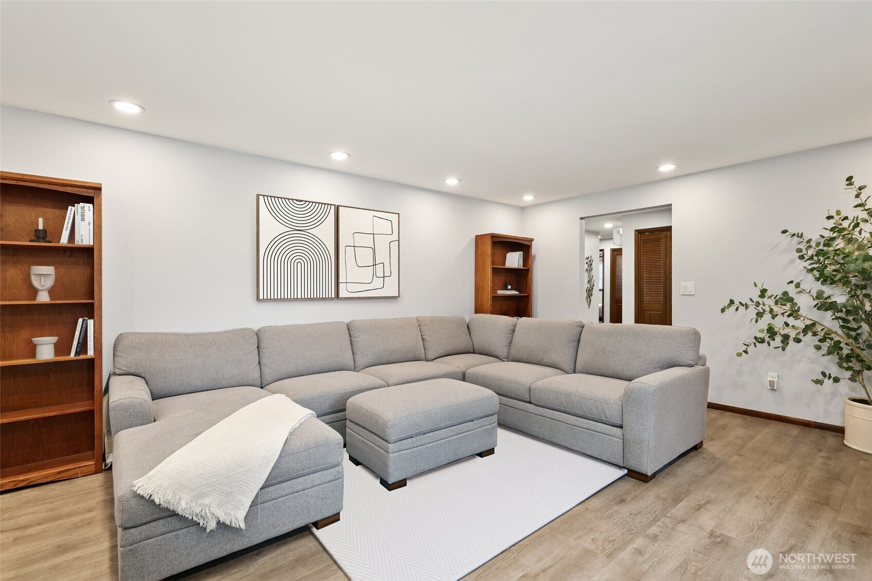 8930 Park Ridge Drive W, University Place, WA 98467