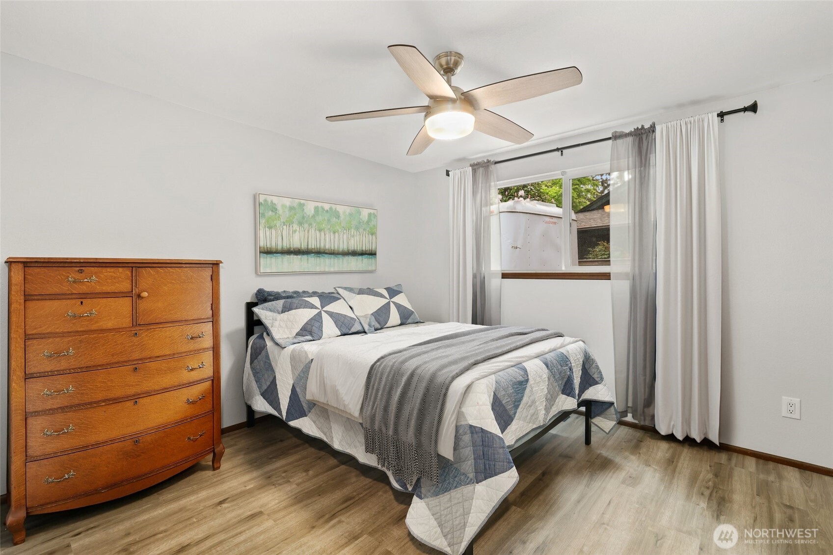 8930 Park Ridge Drive W, University Place, WA 98467